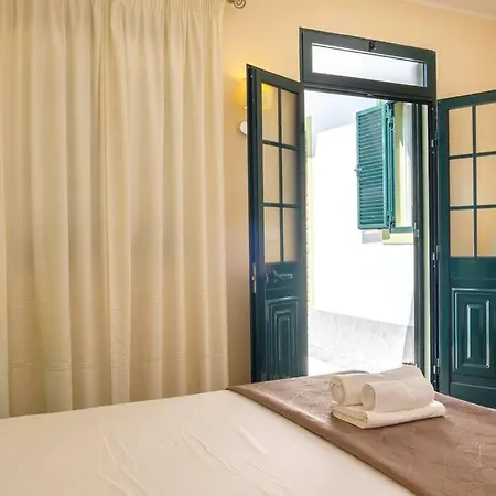 Hikers Haven * São Roque do Faial