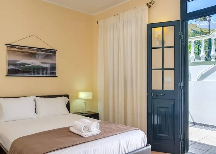 Hikers Haven São Roque do Faial