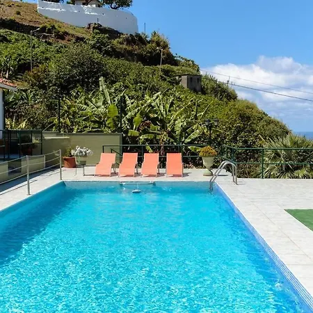 Hikers Haven Sao Roque Do Faial