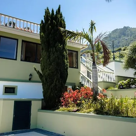 Hikers Haven Sao Roque Do Faial