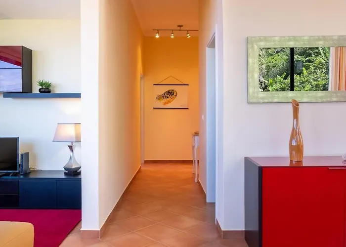 Vila Hikers Haven São Roque do Faial